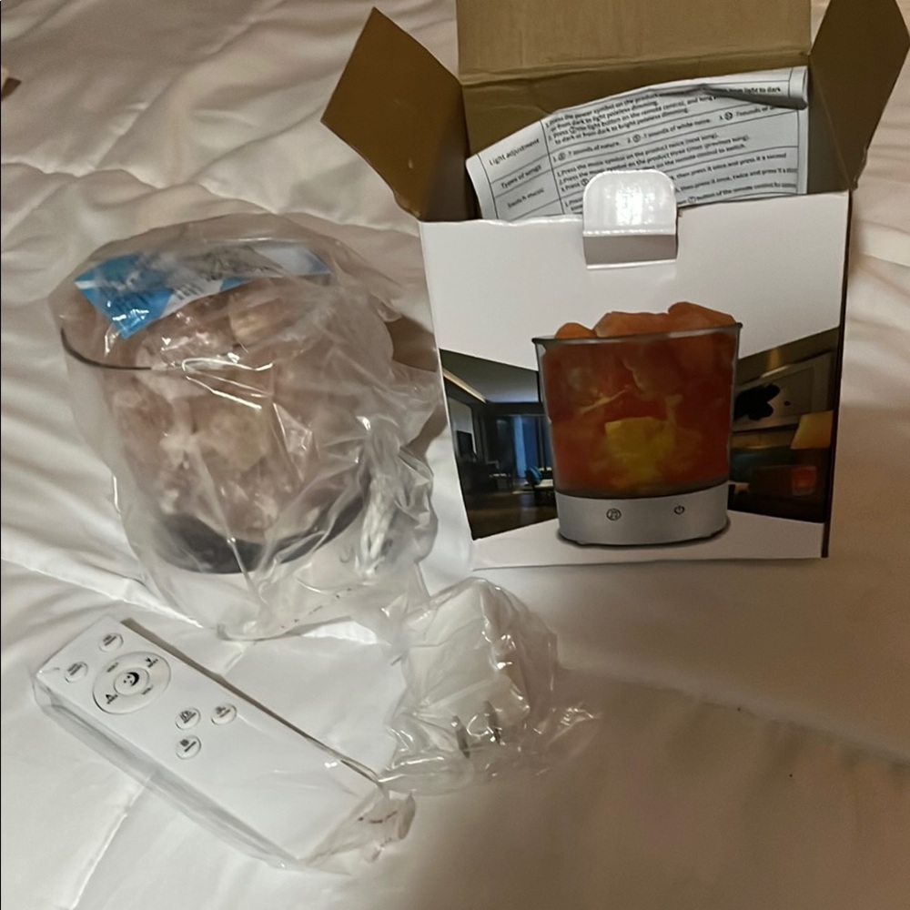 Himalayan Salt Lamp with Remote